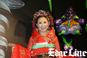 高橋洋子エヴァ楽曲歌えたことは「天からのギフト」！ハイパーアジアンミックスな衣装で「ヱヴァンゲリヲンと日本刀展+EVANGELION ARTWORK SELECTION」に来場11