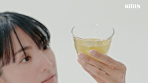 吉沢亮 イメージキャラクター務める生茶は「冗談抜きで毎日飲ませて頂いてます」！お茶は「疲れた心を癒やしてくれる」11