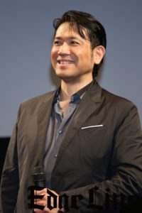 岩田剛典、大雪撮影で「監督チクショーと思って歩いた」、山田孝之「33のおじさんに何させんの!?」14