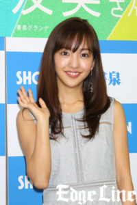 板野友美 7年ぶり写真集「release」発売イベントに600人！元「AKB48」と言われることへの気持ちを語る5