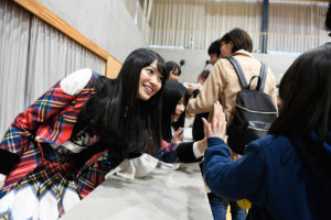 AKB48グループ24人が東日本大震災 岩手・宮城・福島の被災地訪問……ライブや触れ合いなどメンバーの思いも21
