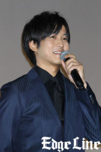 松坂桃李 三浦大輔監督と“合体”を見守られるシュールさも！映画「娼年」撮影中は裸が多くて「服着させて」と思わず弱音2