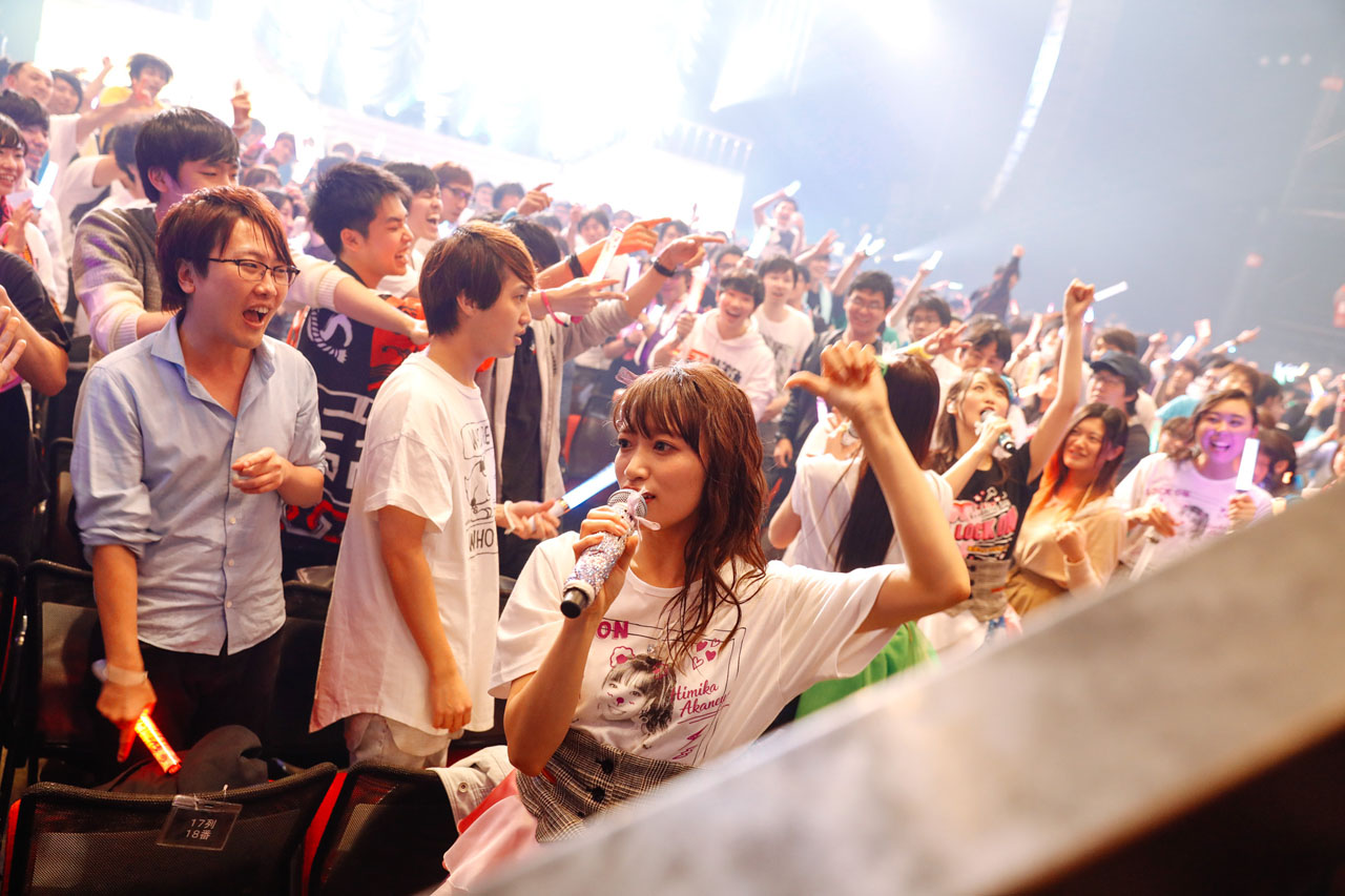 i☆Ris「6th Anniversary Live」は曲も芝居に組み込む演出で魅せる！フリーザっぽい声の“ネガティブオーラ”と対決でファン1人ゲット？1