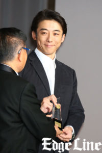 高橋一生 歴史ある「ベストドレッサー賞」受賞！この2年間は「自分の望んだ通りになっている」と充実の表情4