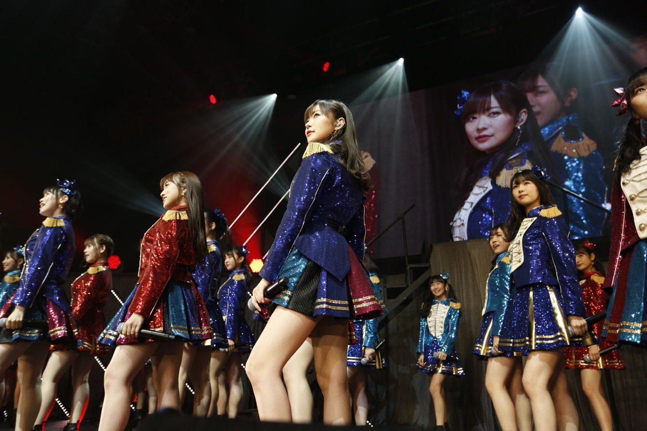 HKT48TDCでライブ開催で宮脇咲良 歌唱中に号泣！朝長美桜約1年