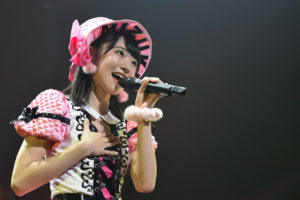 AKB48岡田奈々“非常口のマーク”のような振り付け尊敬される？チーム4団結力で魅せるダンスや“次期総”向井地美音のアンコールも2