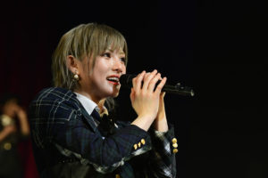 AKB48岡田奈々“非常口のマーク”のような振り付け尊敬される？チーム4団結力で魅せるダンスや“次期総”向井地美音のアンコールも3