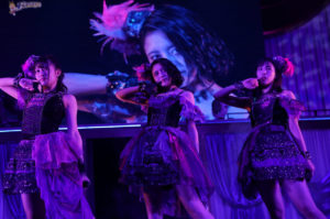 AKB48チーム8山田菜々美 口を滑らせ柏木由紀のダンスの真似を披露するハメに！小栗有以 セクシー自己紹介や相撲を無茶振り10