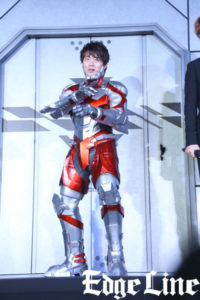 木村良平ULTRAMANスーツ姿でテンションも高く登場！「スペシャルなものに仕上がっている！」とアピールも10