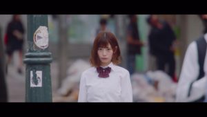 東村芽依、金村美玖、河田陽菜、丹生明里のユニット曲「Cage」MVが公開！走ってもがく姿が印象的な仕上がりに6