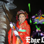 高橋洋子エヴァ楽曲歌えたことは「天からのギフト」！ハイパーアジアンミックスな衣装で「ヱヴァンゲリヲンと日本刀展+EVANGELION ARTWORK SELECTION」に来場