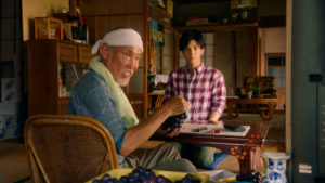 岩田剛典 父親をコミカルに裏切る“笑ってはいけない”現場！ココロ新TVCMで農家の1人息子たかのりになり挙動不審（？）すぎる演技も披露25