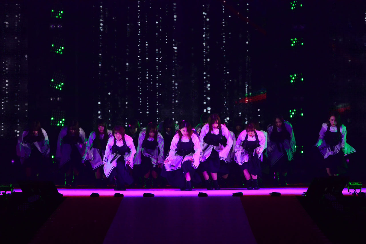 欅坂46ガルアワ2019登場で3曲披露！場内が緑色のサイリウムに染まる2