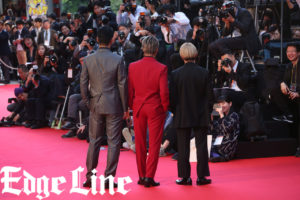 佐野玲於＆小林直己＆今市隆二 東京国際映画祭（TIFF）レッドカーペット闊歩！歓声浴びる8