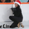 安藤美姫 今年もららぽーと豊洲特設リンクで子どもたちにスケート教室！「これを機に氷と触れ合ってほしい」
