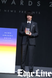 中村倫也今年1年は「見える景色が違った」！「NEWS AWARDS 2019」俳優部門賞受賞でスピーチ2