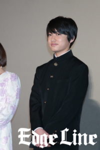 市原隼人、主演映画『おいしい給食』の見どころは机に足を上げるシーン!? 13歳のライバル・佐藤大志の大好きを封印させる親心も10