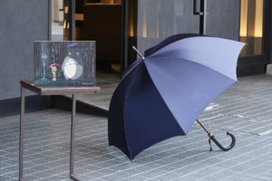 「となりのトトロ」の雨傘が発売決定！皇室御用達の老舗傘メーカーが再現！「トトロのイラスト」ワンポイントも