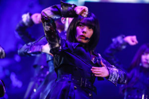 欅坂46ラストライブ開催で上村莉菜がワイヤー演出や小林由依に渡邉理佐が寄り添い光の方へ！DAY2ラストは櫻坂46白基調衣装で新曲初披露【DAY1＆DAY2レポ】2