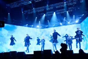 三代目J SOUL BROTHERSデビュー10周年記念ライブはサプライズ連発でGENERATIONS登場も！岩田剛典「号泣」やNAOTOの「みんな愛してる！」へ登坂広臣「ちょっと泣いてる！」【ライブレポ】7