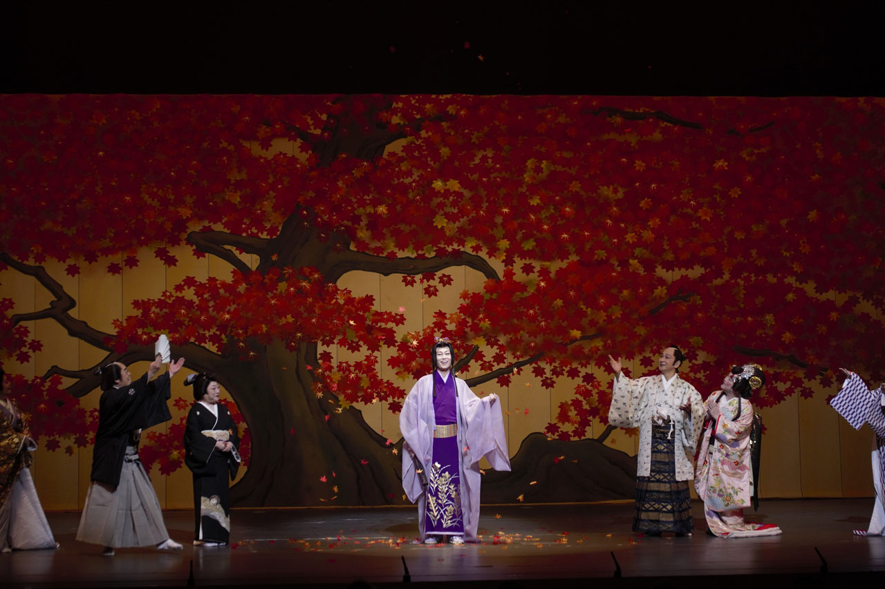 氷川きよし大阪・新歌舞伎座での「氷川きよし特別公演」幕開けで芝居と歌唱でファン魅了！振袖姿の姫に“変化”や“きよし”コールの代わりに3回の手拍子なども4