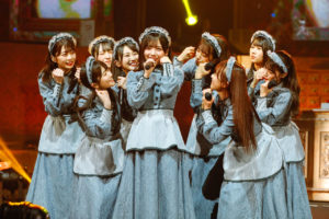 日向坂46「ひなくり2020」開催でライブ＆演劇で魅せメイド衣装でパフォーマンスなども！松田好花 涙のサプライズ復帰で富田鈴花と一緒に歌唱【ライブレポ・写真22枚】8