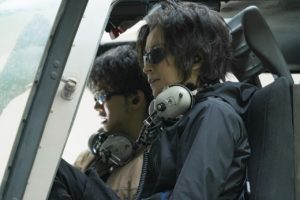 藤原竜也 上裸で鎖に吊るされ血まみれ拷問の絶体絶命！映画「太陽は動かない」スペシャル映像解禁で高層ビルの屋上での鬼気迫る肉弾戦も20