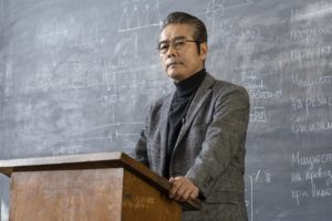 藤原竜也 上裸で鎖に吊るされ血まみれ拷問の絶体絶命！映画「太陽は動かない」スペシャル映像解禁で高層ビルの屋上での鬼気迫る肉弾戦も15