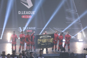 MIYAVI、白濱亜嵐加わったPKCZ、EXILE SHOKICHIらがゲストパフォーマンスで熱気！「第一生命 D.LEAGUE」開幕戦開催19