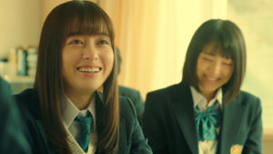 星野源“先生”壇上で制服姿の橋本環奈＆浜辺美波に「誰もきみに未来を贈ることはできない」！マネされて「モノマネやめてー」との一言も13