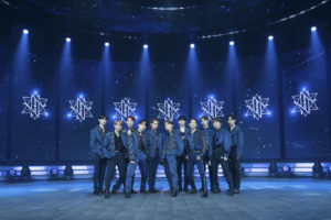 JO1 Live Streaming Concert『STARLIGHT DELUXE』開催で2時間超16曲披露！11人円になってエモーショナル演出や河野純喜噛み噛みで3rdシングル発売発表にメンバー総ツッコミ【ライブレポ】9