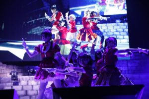 ゾンビランドサガLIVE開催で本渡楓＆田野アサミ＆種田梨沙＆河瀬茉希＆衣川里佳＆田中美海が原作再現演出連発！ラストは徳井青空らアイアンフリルと一緒にパフォーマンスも【ライブレポ】9