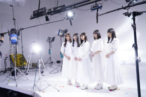 乃木坂46「みんなの献血」新TVCM登場で齋藤飛鳥「新しいステージへチャレンジ！」！梅澤美波はおうち筋トレに挑戦で「むくみは取れてる」35