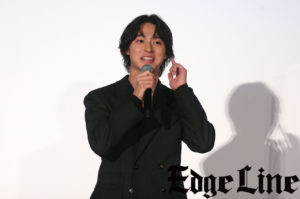 山﨑賢人「すごく嬉しい」と感じた主演作の感想とは？ネタバレに配慮な“耳をふさいで”ポーズでアピールや詩的な表現で三木孝浩監督ビックリの瞬間も9