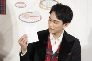 町田啓太「ぽすくまのおきにいり 2021～期間限定コラボカフェ～」イギリスイメージ衣装で登場！「ご縁があり、喜んでくれていると思います」というお相手とは？5