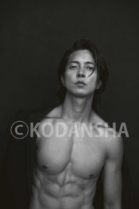 山下智久 初写真集発売記念した各書店との特別コラボ開催へ！特別パネル展も開催で写真集にはない秘蔵カットも掲載へ8