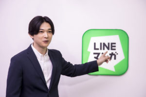 吉沢亮 LINE マンガ新TVCM登場で「中二心をくすぐられるマンガをよく読みます」！いま1番要求したいのは「やっぱり休みはあればあるだけいい」9