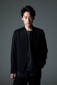 中村倫也ミュージカル「ルードヴィヒ」主演！黒ビジュアル解禁1