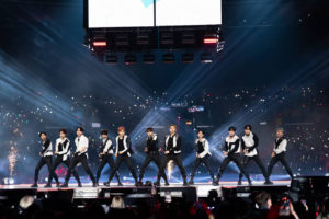 INI「KCON 2022 LA」登場でデビュー曲などパフォーマンス3