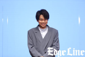 唐沢寿明 安藤政信へツッコミまくりで“吹き矢”＆「引退しろ！」3