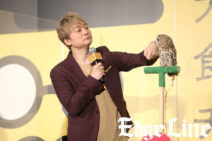香取慎吾「犬チャリ」イベでフクロウにビクッ！自身は「破壊王」10