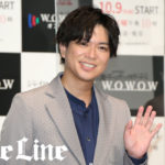 加藤シゲアキ「どうもエースです」お茶目さ全開で井ノ原快彦と笑み