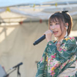 鈴木愛奈「2023神宮外苑花火大会」登場で3曲披露