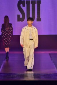 宮世琉弥「ガールズアワード！叫べー！！」で場内ヒートアップ！モデル＆歌手として1