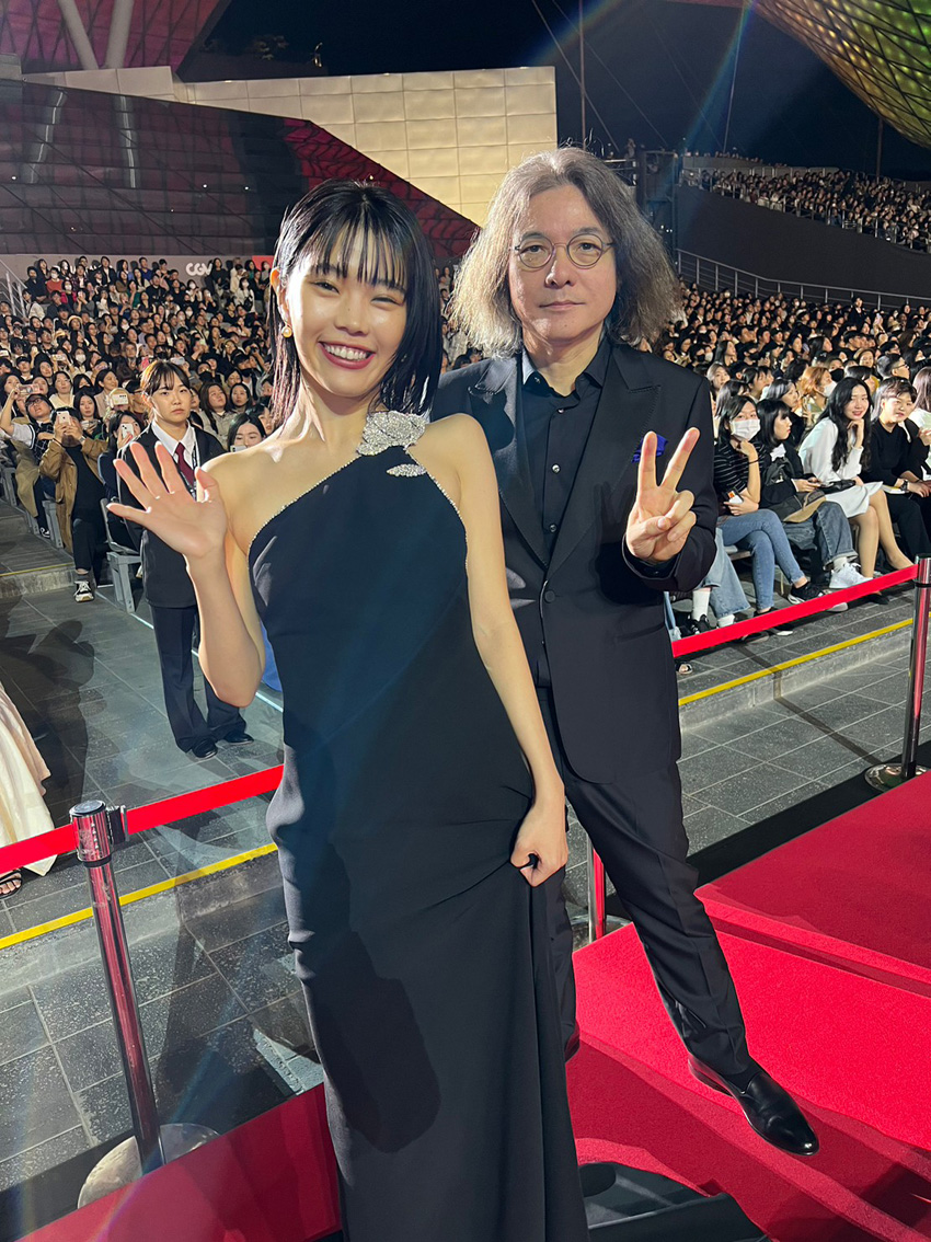 アイナ・ジ・エンド、松村北斗「キリエのうた」で釜山国際映画祭登場2