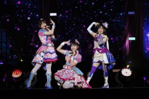 「プリパラ＆キラッとプリ☆チャン＆ワッチャプリマジ！Winter Live2023」44人40曲魅せる32