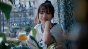 広瀬すず「ザ・プレミアム・モルツ」新CM！「おりゃー！」と全力演技も披露16