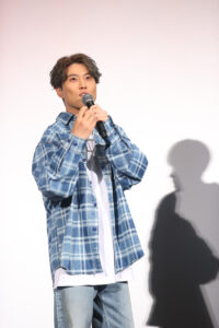 入野自由 あの演技に「体温がぐっと上がる」と称える！半年後地球滅亡でもアフレコへ5