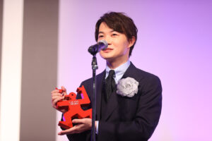 神木隆之介「ギャラクシー賞」授賞式に！「嬉しい気持ちでいっぱい」とニッコリ6