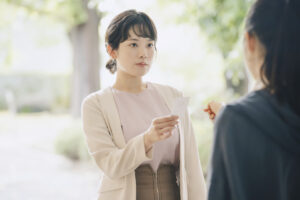藤吉夏鈴主演「新米記者トロッコ」メインキャスト5人場面写真！新聞部潜入2